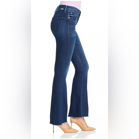 MOTHER The Weekender Fray Flared Jeans in Tongue and Chic - Picture 3 of 11